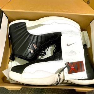 Authentic 2011 Jordan 12 Playoff Size 12 Excellent Condition worn 5x W/Receipt